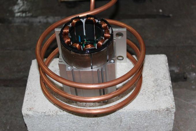 MONTAGE DE RÉTRÉCISSEMENT DE MOTEUR DE ROTOR
