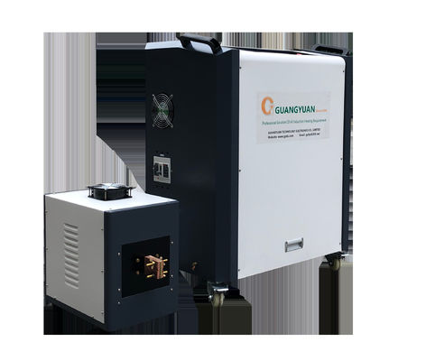 Machine de traitement thermique par induction de 180 à 430 V avec protection contre les surtensions