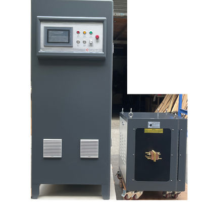 Machine de chauffage par induction industrielle à refroidissement par eau pour acier inoxydable